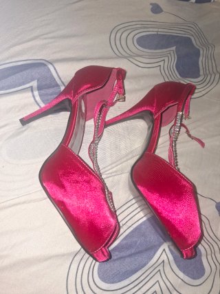 Zapatos Keca tacón rosa y plata con pedrería