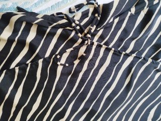 Vestido estampado cebra m/l. t. M. Sunset and Moon