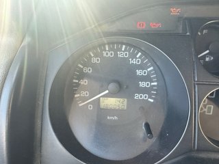 Mitsubishi Montero 2004