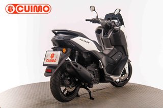 YAMAHA N MAX 125
