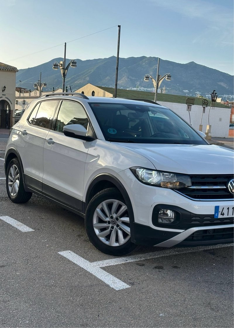 Volkswagen T-Cross 2021 - foto 1
