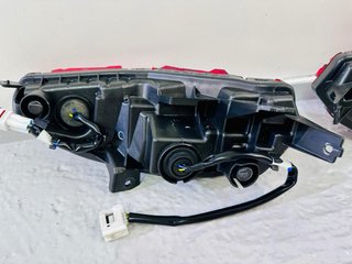 Yamaha X-MAX 2025 - Faros Traseros