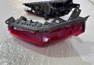 Yamaha X-MAX 2025 - Faros Traseros