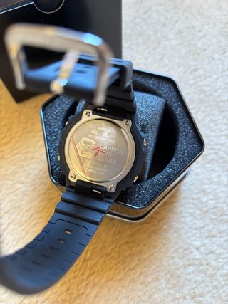 Reloj Deportivo Negro y Gris Muy Resistente