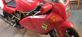 Ducati 600 SS Roja