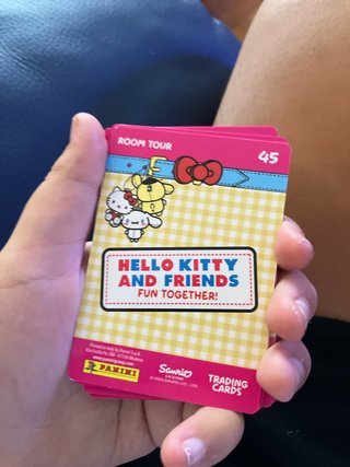 Cartas coleccionables Hello Kitty y Amigos