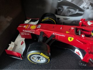 Ferrari F2012 Fernando Alonso 1:18 Hot Wheels