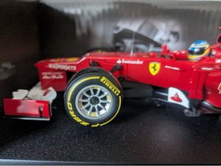Ferrari F2012 Fernando Alonso 1:18 Hot Wheels