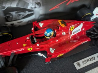 Ferrari F2012 Fernando Alonso 1:18 Hot Wheels
