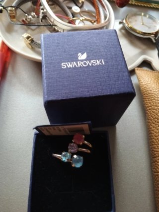 Anillo de Swarovski de plata 2 y 1 Topacio azulcua