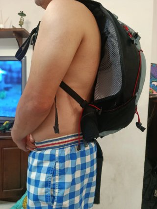 Mochila Negra y Gris la venta se hace en persona