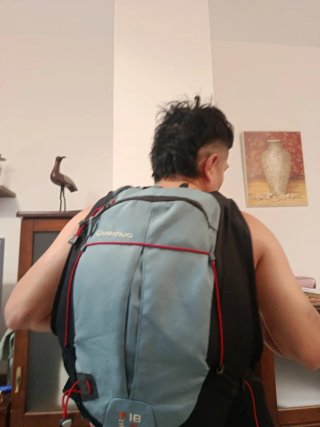 Mochila Negra y Gris la venta se hace en persona