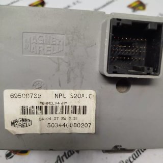 Caja fusibles IVECO DAILY 69500837 69500738 503440070207 503440080207 NBCS20A.01