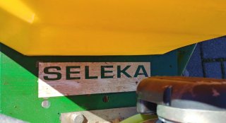 Carretilla sulfatar Seleka 100L. En el Escorial