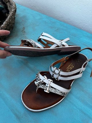 Sandalias Wikers Piel Marrón y Blanco