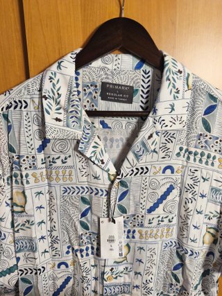 Lote Camisa (Primark) + Camiseta (Universal People