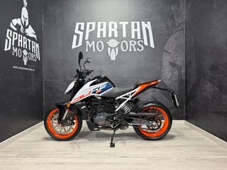 KTM Duke 125 ABS