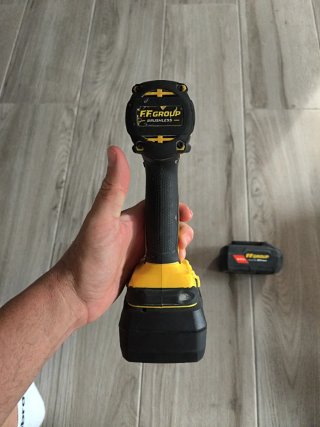 Taladro FFGROUP + cargador y 2 Baterías 4.0Ah