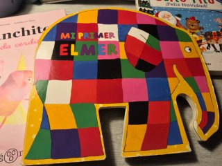 Cuentos, puzzles, tarjetas y apilables