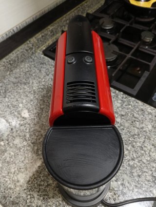 Cafetera Nespresso Roja