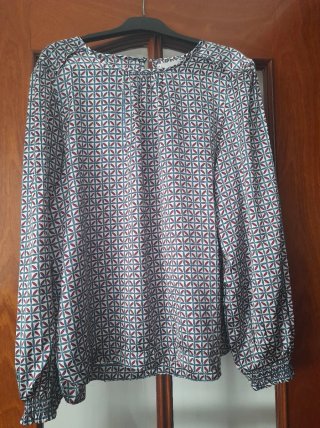 Blusa estampada manga larga