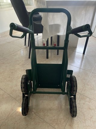 Carretilla Escaladora Metálica Verde