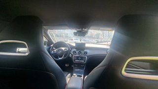 Mercedes GLA Rojo