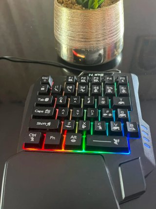 Teclado Gaming RGB Negro
