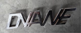 Logo Metálico Dyane 6