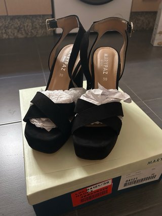 Zapatos United Colors of Benetton Talla 38 Marypaz