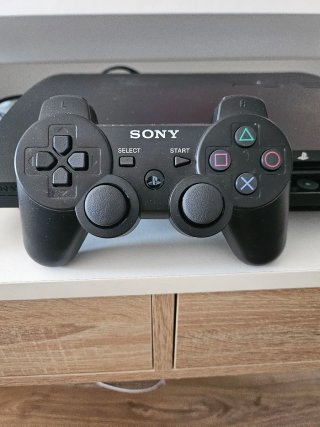 PlayStation 3 Slim 320GB + Mando