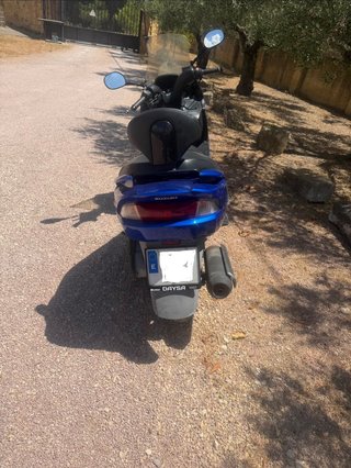 Suzuki Burgman 125 Azul