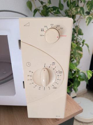 Microondas Samsung Blanco a recoger en Torremolino