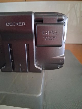 Navegador Becker Traffic Assist Pro 7916