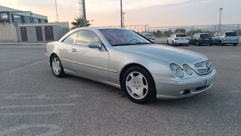Mercedes-Benz CL Coupe 2001 - foto 1