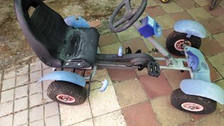Lote 2 Buggys Infantiles a pedales
