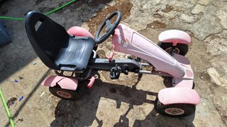 Lote 2 Buggys Infantiles a pedales