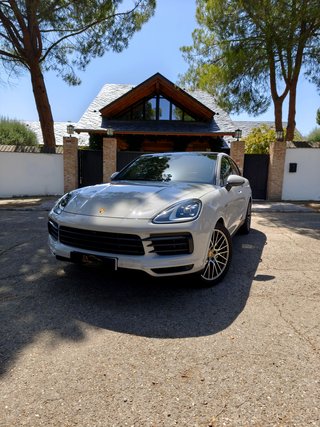 PORSCHE CAYENNE E-HYBRID PLATINUM EDITION (2023)