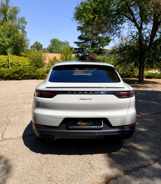 PORSCHE CAYENNE E-HYBRID PLATINUM EDITION (2023)