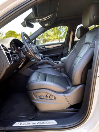 PORSCHE CAYENNE E-HYBRID PLATINUM EDITION (2023)