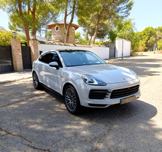 PORSCHE CAYENNE E-HYBRID PLATINUM EDITION (2023)