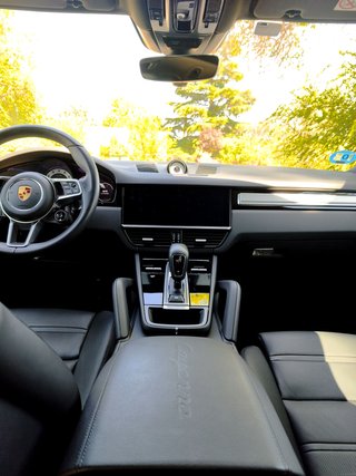 PORSCHE CAYENNE E-HYBRID PLATINUM EDITION (2023)