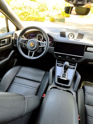 PORSCHE CAYENNE E-HYBRID PLATINUM EDITION (2023)