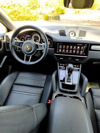 PORSCHE CAYENNE E-HYBRID PLATINUM EDITION (2023)
