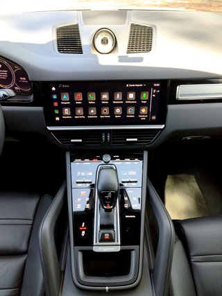 PORSCHE CAYENNE E-HYBRID PLATINUM EDITION (2023)