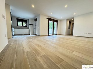Chalet en alquiler en Cobisa