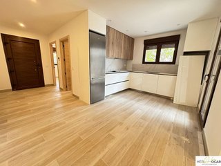 Chalet en alquiler en Cobisa
