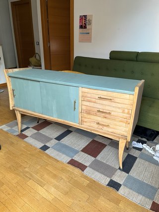 MuebleTV / aparador Mid Century Semi Restaurado