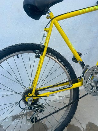 Bicicleta MTB 18 Velocidades 26