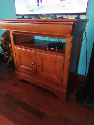 Mueble TV madera color cerezo